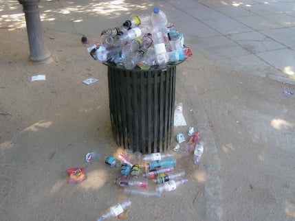 Eko Veritas trash can